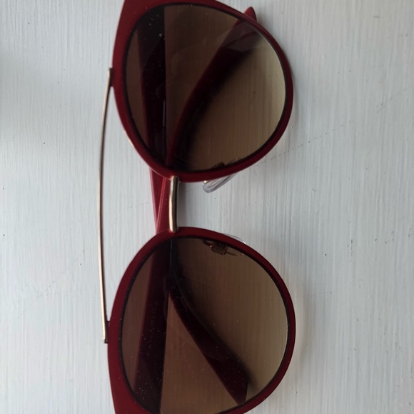 Red Sunglasses - Picture 1 of 2